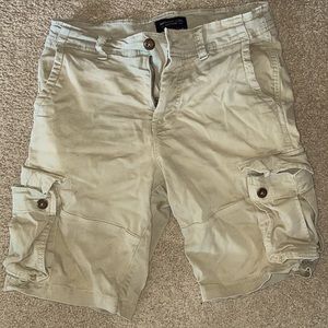 American Eagle Khaki Cargo Shorts Size 30